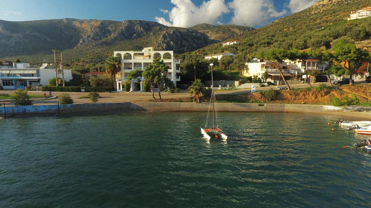 Antikyra Beach Hotel Exterior photo
